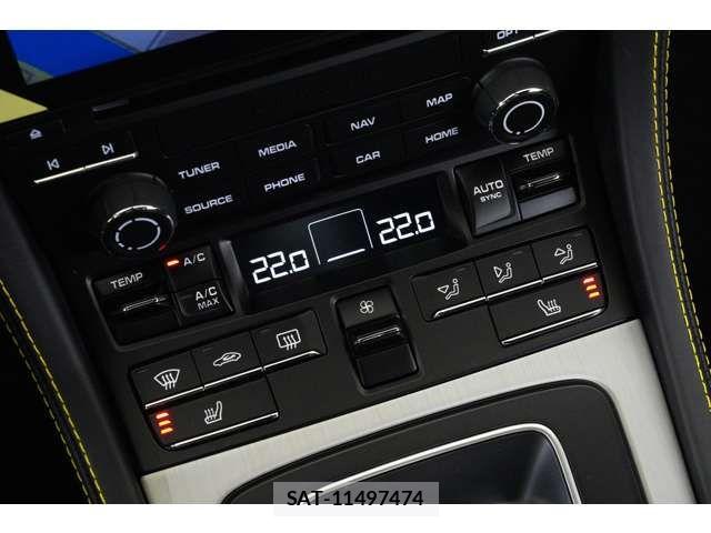 Porsche 718 Cayman 2022-09 7788204-17