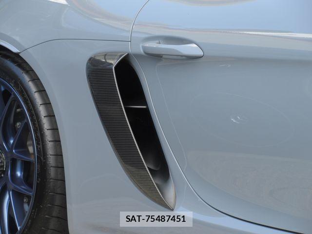 Porsche 718 Cayman 2025-07 8037597-10