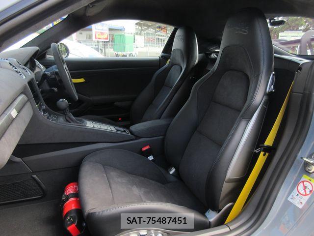 Porsche 718 Cayman 2025-07 8037597-17