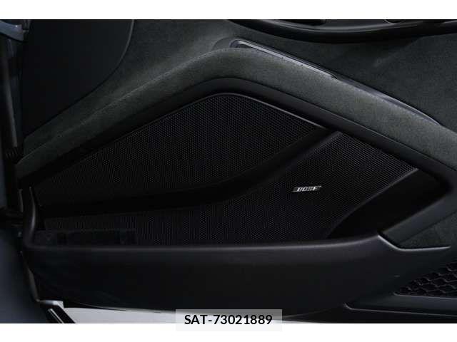 Porsche 718 Cayman 2022-12 8075118-10
