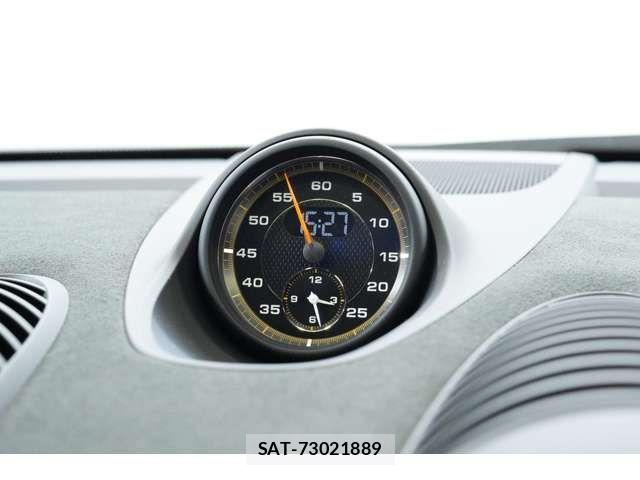 Porsche 718 Cayman 2022-12 8075118-11