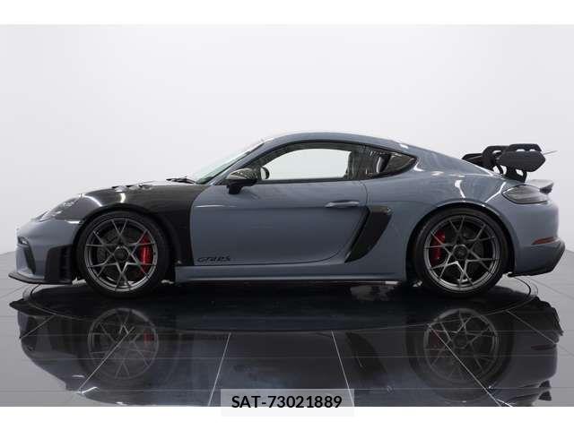 Porsche 718 Cayman 2022-12 8075118-15