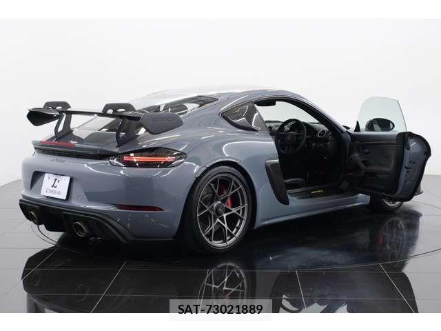 Porsche 718 Cayman 2022-12 8075118-2