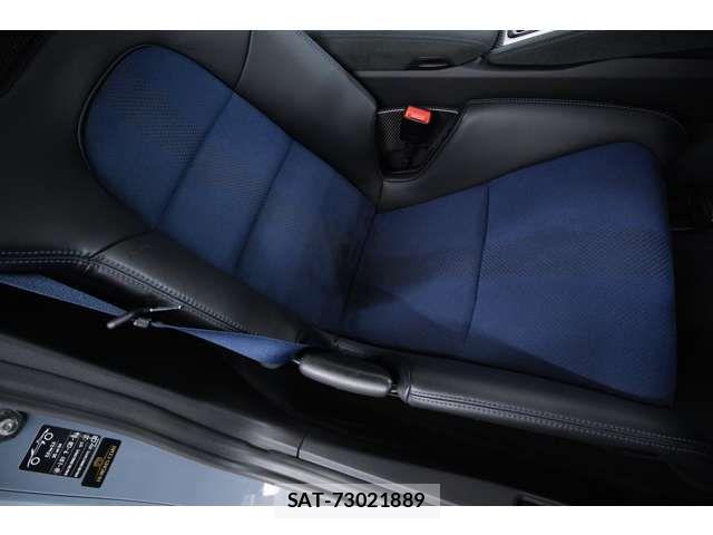 Porsche 718 Cayman 2022-12 8075118-6