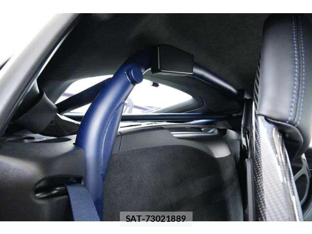 Porsche 718 Cayman 2022-12 8075118-8