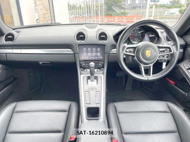 Porsche 718 Cayman 2021-04 8231296-1