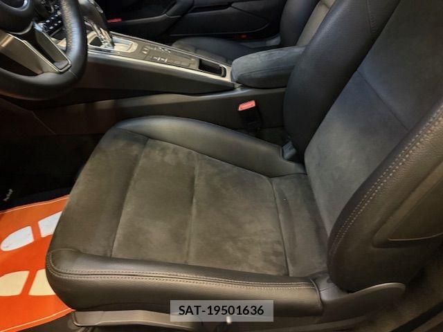 Porsche 718 Cayman 2017-12 8246332-10