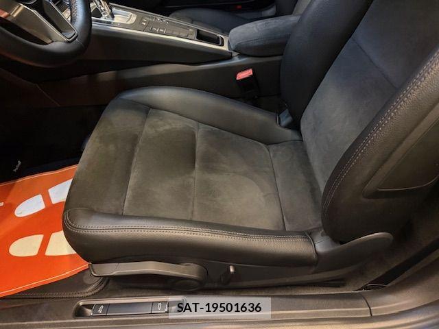 Porsche 718 Cayman 2017-12 8246332-23