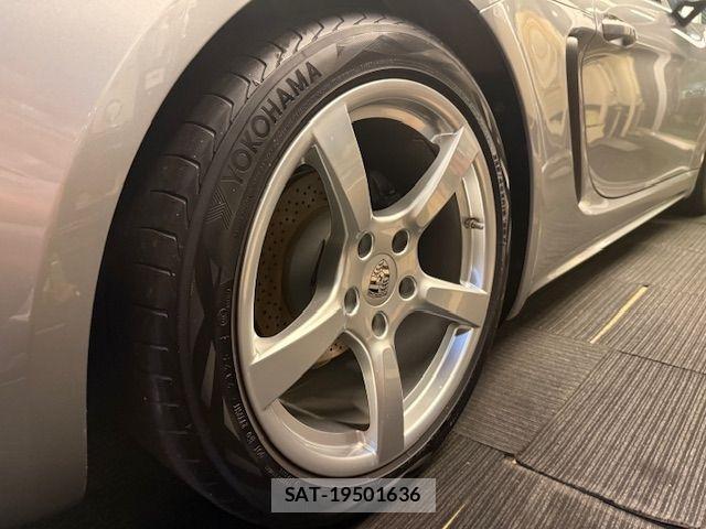 Porsche 718 Cayman 2017-12 8246332-8