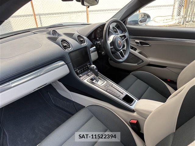 Porsche 718 Cayman 2018-09 8316377-14