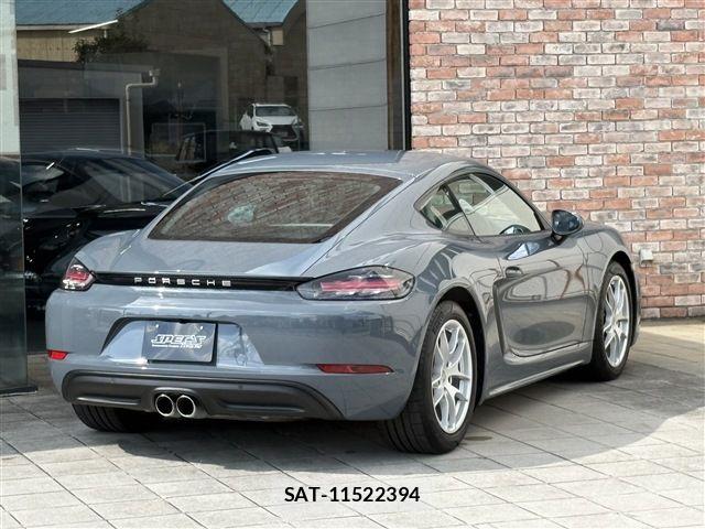 Porsche 718 Cayman 2018-09 8316377-1