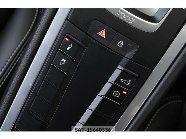Porsche 718 Cayman 2025-01 8337382-12