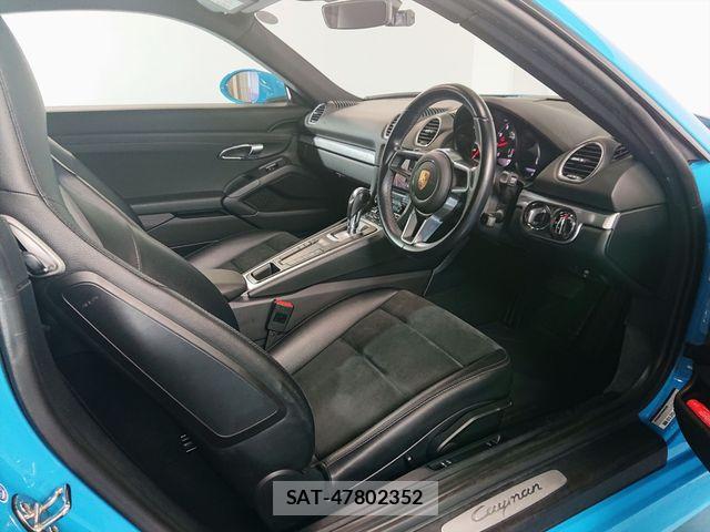 Porsche 718 Cayman 2018-03 8368100-10