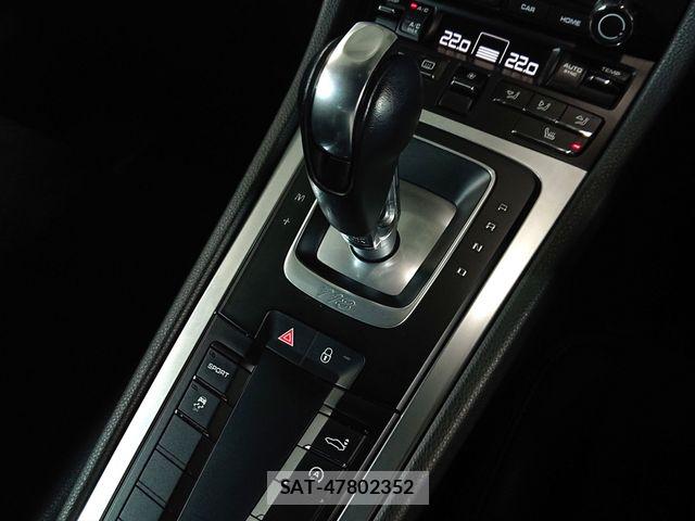 Porsche 718 Cayman 2018-03 8368100-19