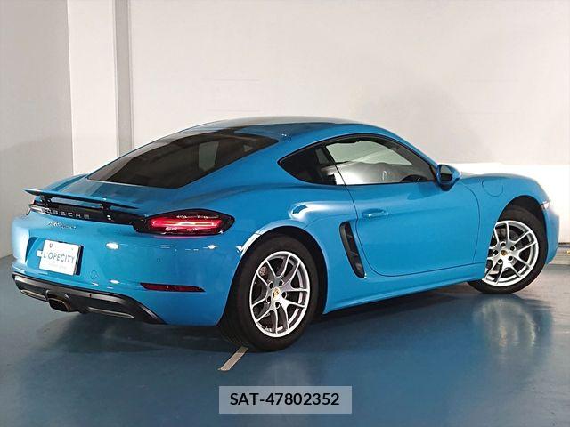 Porsche 718 Cayman 2018-03 8368100-5