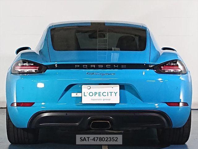 Porsche 718 Cayman 2018-03 8368100-7