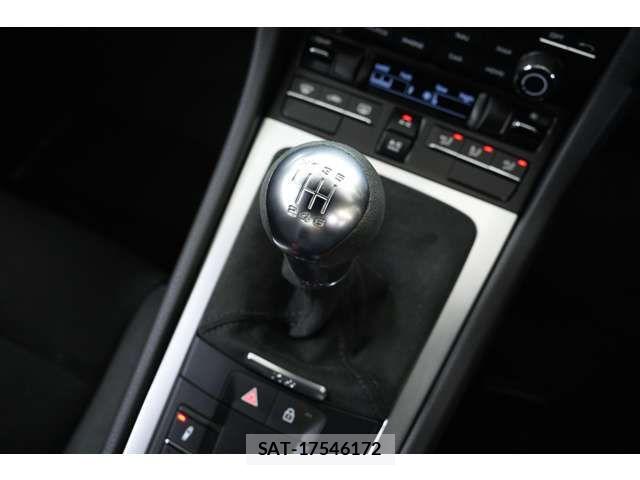 Porsche 718 Cayman 2023-09 8686281-4