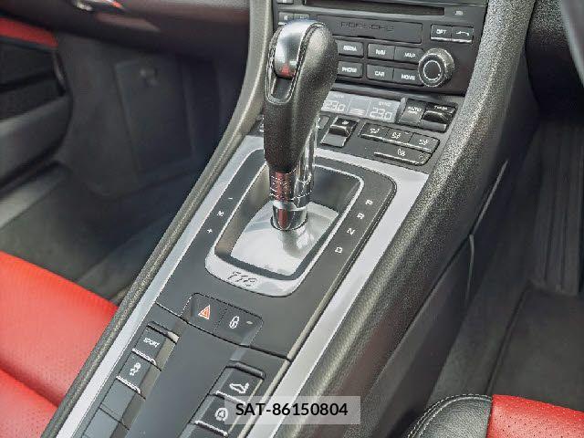 Porsche 718 Cayman 2018-12 8745197-11