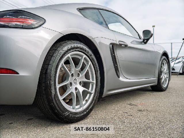 Porsche 718 Cayman 2018-12 8745197-12