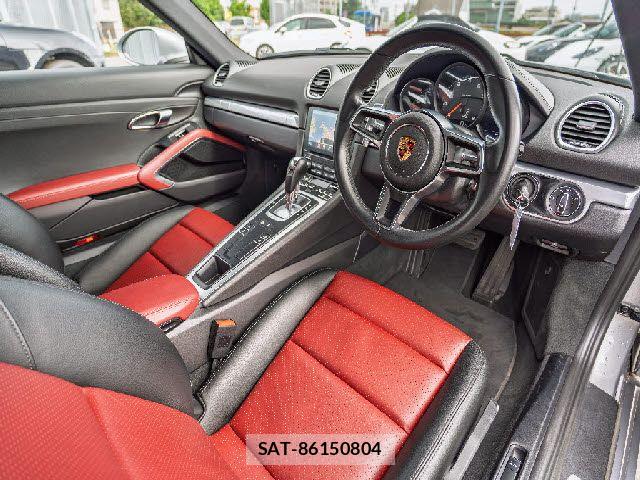 Porsche 718 Cayman 2018-12 8745197-18