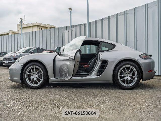 Porsche 718 Cayman 2018-12 8745197-27