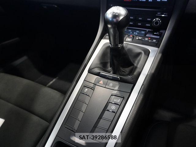 Porsche 718 Cayman 2022-12 8797120-16