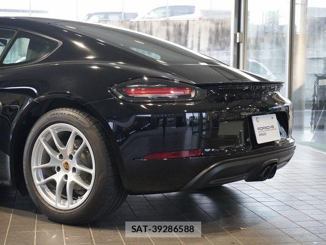 Porsche 718 Cayman 2022-12 8797120-7