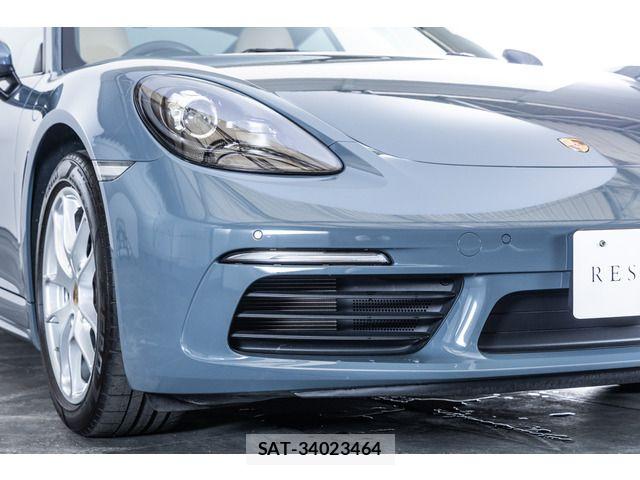 Porsche 718 Cayman 2018-07 8831073-11