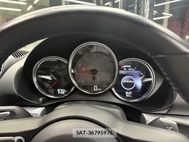 Porsche 718 Cayman 2018-12 1355366-27