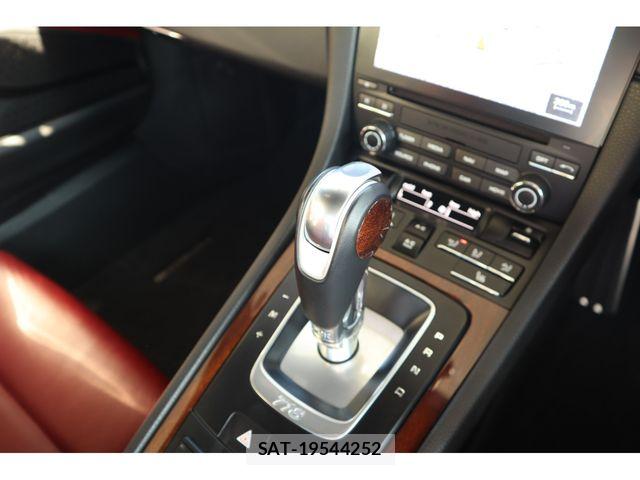 Porsche 718 Cayman 2018-08 6673141-10