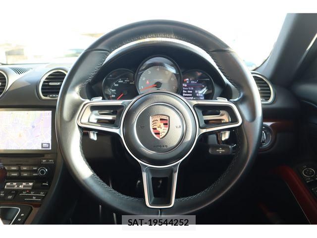 Porsche 718 Cayman 2018-08 6673141-15