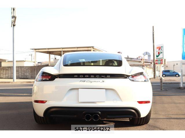 Porsche 718 Cayman 2018-08 6673141-2