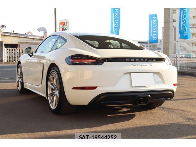 Porsche 718 Cayman 2018-08 6673141-7