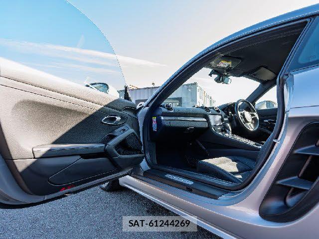 Porsche 718 Cayman 2018-12 7251907-23