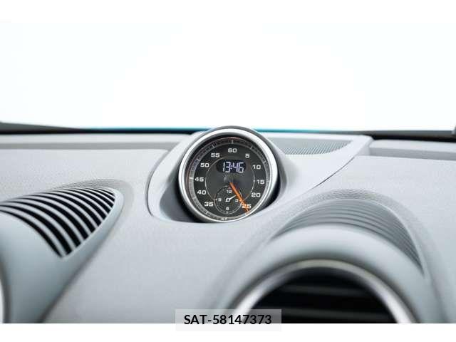 Porsche 718 Cayman 2020-05 8131888-4
