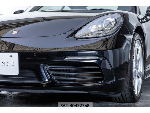 Porsche 718 Cayman 2017-03 8881550-10