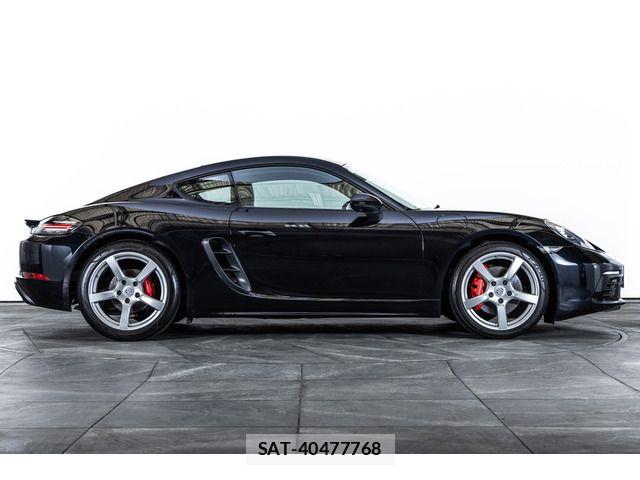 Porsche 718 Cayman 2017-03 8881550-7