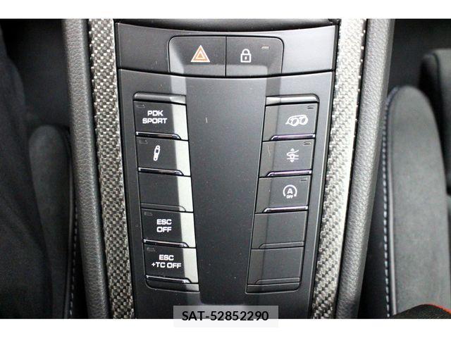 Porsche 718 Spyder 2024-10 2447866-12