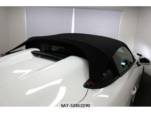 Porsche 718 Spyder 2024-10 2447866-26
