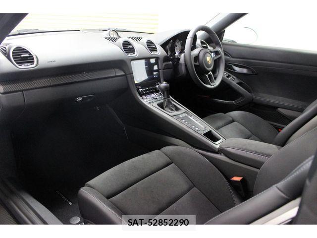 Porsche 718 Spyder 2024-10 2447866-8