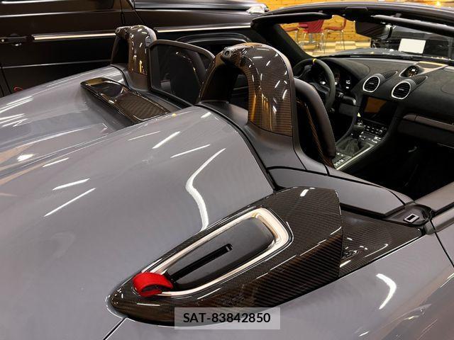 Porsche 718 Spyder 2024-10 4329251-8