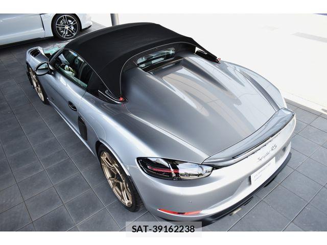 Porsche 718 Spyder 2025-06 7727196-12