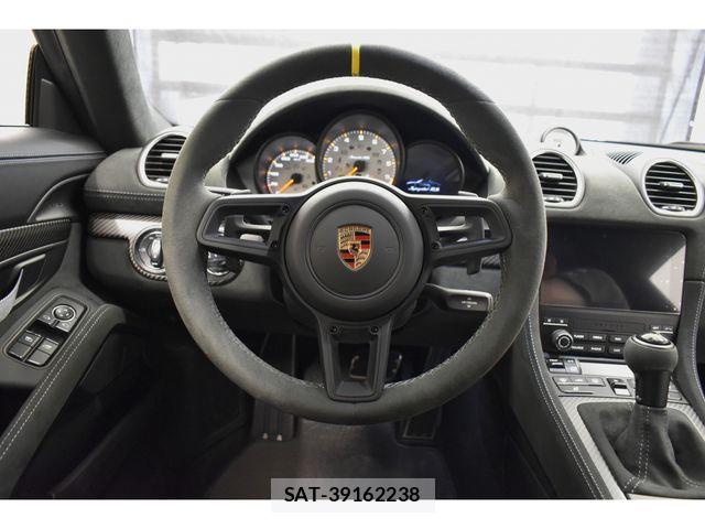 Porsche 718 Spyder 2025-06 7727196-16