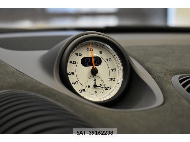 Porsche 718 Spyder 2025-06 7727196-18