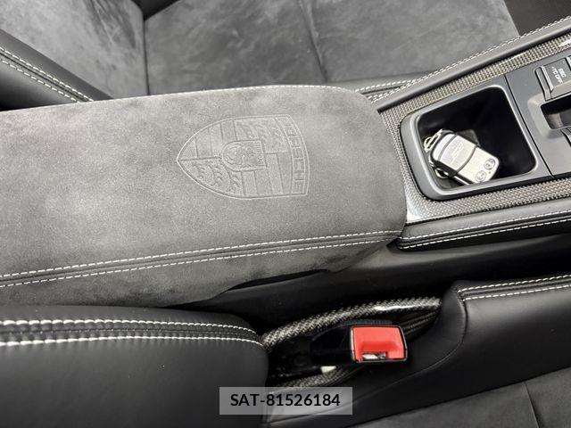 Porsche 718 Spyder 2020-04 8101194-9