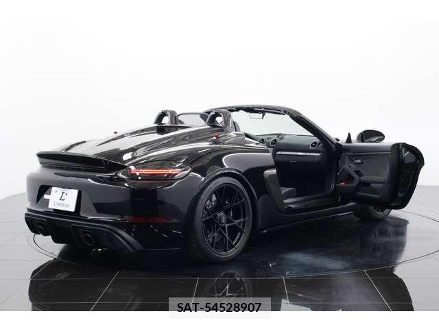 Porsche 718 Spyder 2025-06 8159008-15
