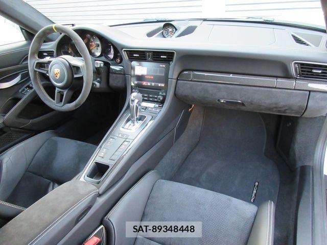 Porsche 911 2019-03 521125-14