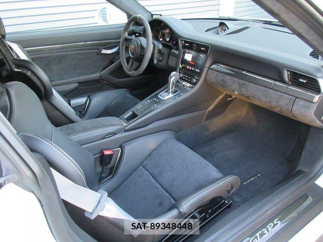 Porsche 911 2019-03 521125-1