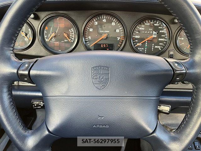 Porsche 911 1996-04 533809-17
