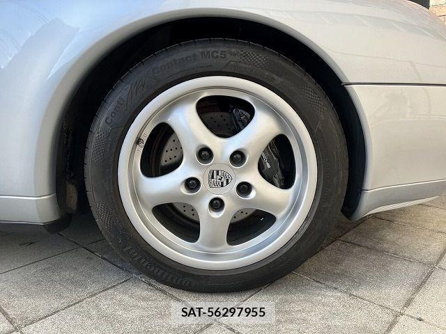 Porsche 911 1996-04 533809-7